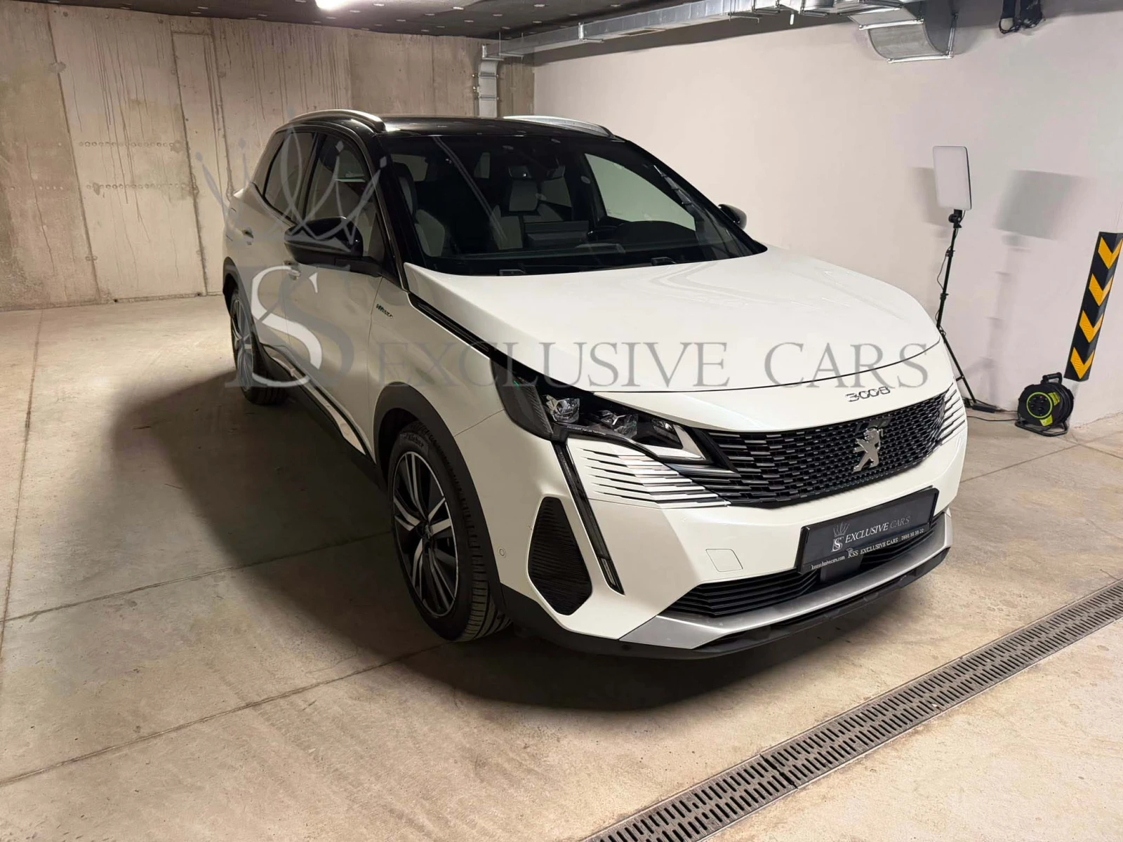 Peugeot 3008 1.6 PLUG-IN-HYBRID* GT-LINE* 4WD* 360* FOCAL* , снимка 3 - Автомобили и джипове - 54836801