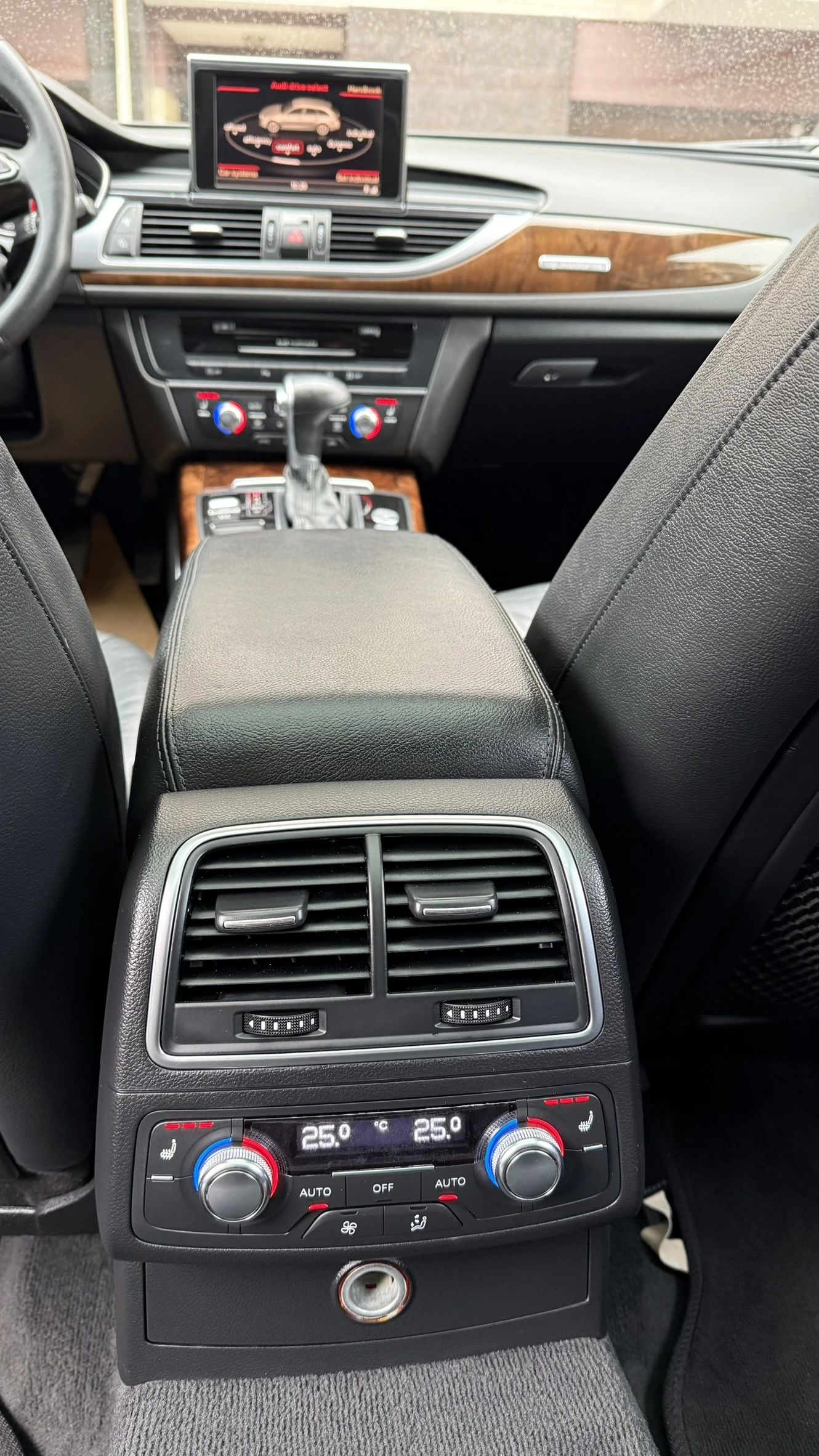 Audi A6 Allroad 3.0 BiTDI 313 к.с.   S-Tronic   Кожа   Nav, снимка 15 - Автомобили и джипове - 55010616