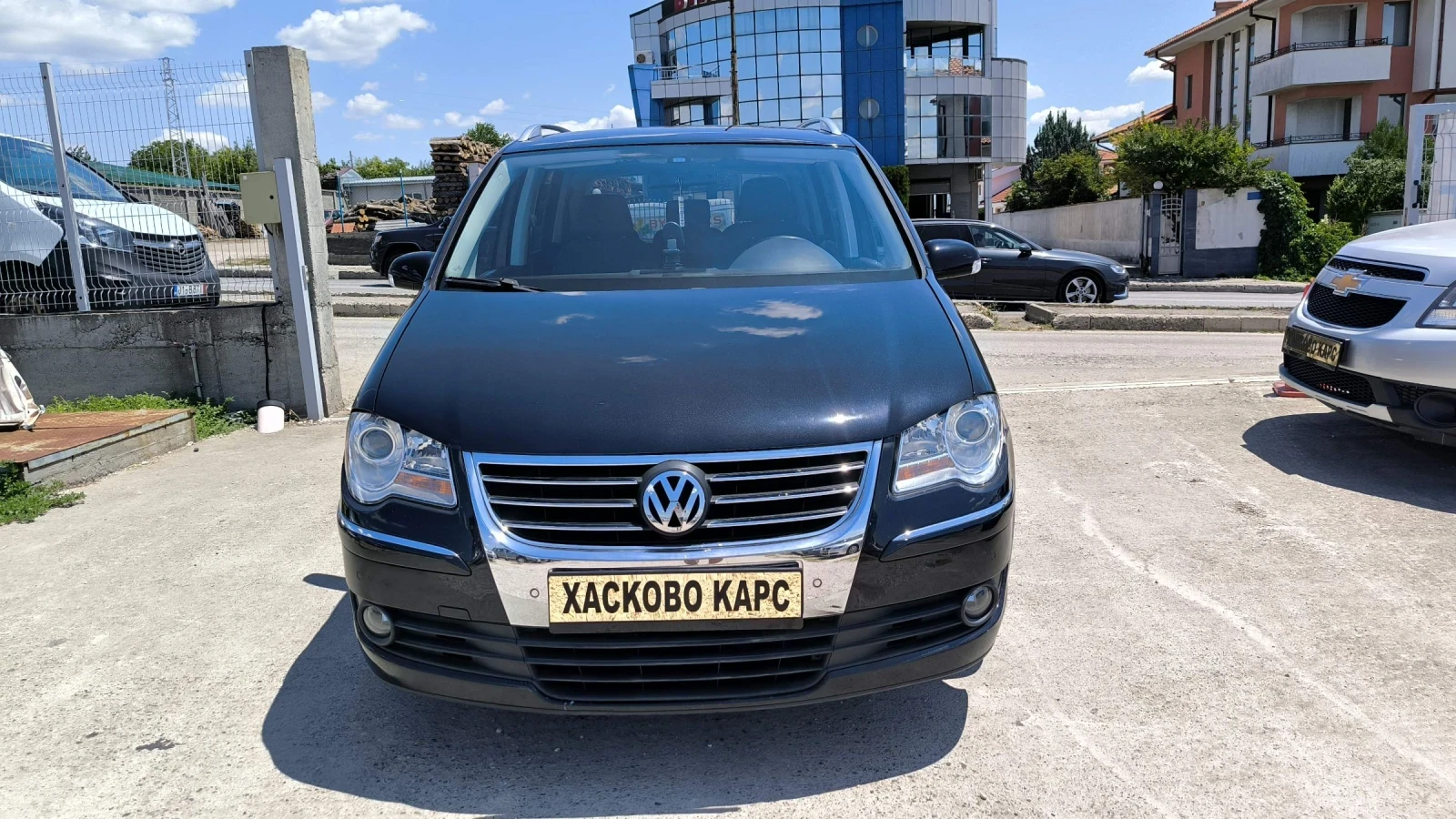 VW Touran 2.0TDI , снимка 2 - Автомобили и джипове - 55299690