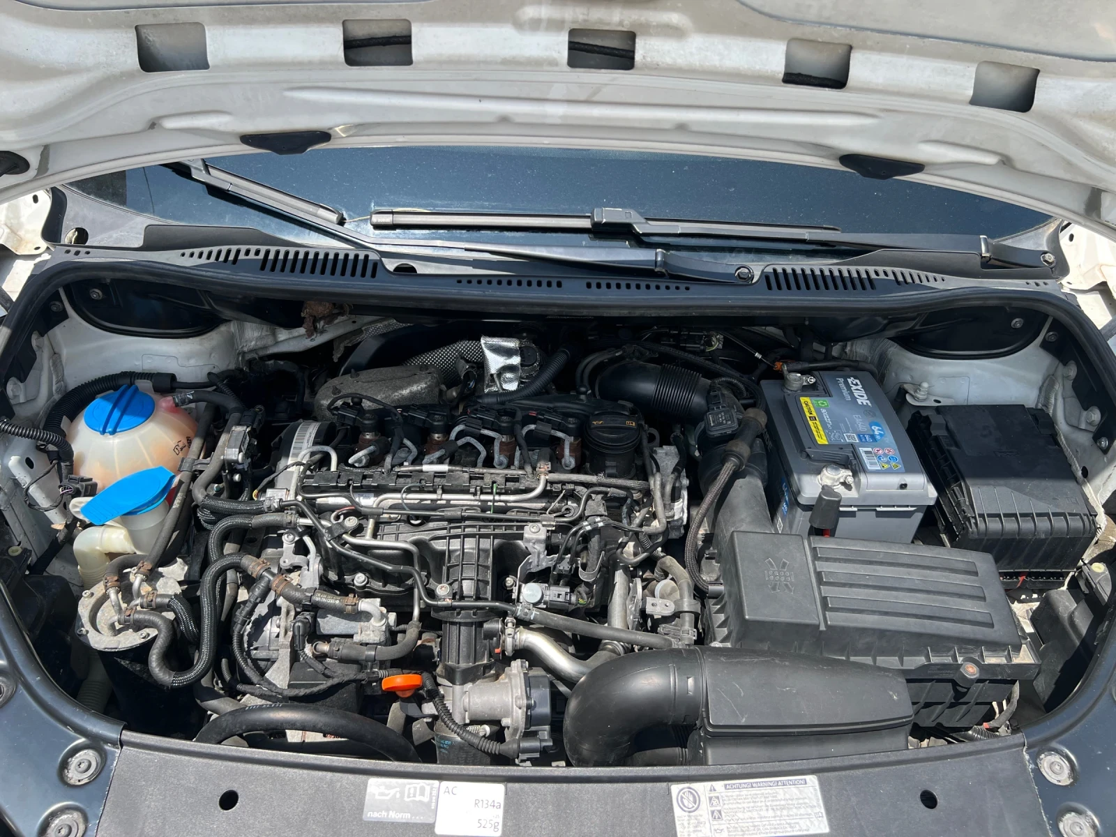 VW Caddy 1.6TDI 105kc., снимка 9 - Автомобили и джипове - 55405603