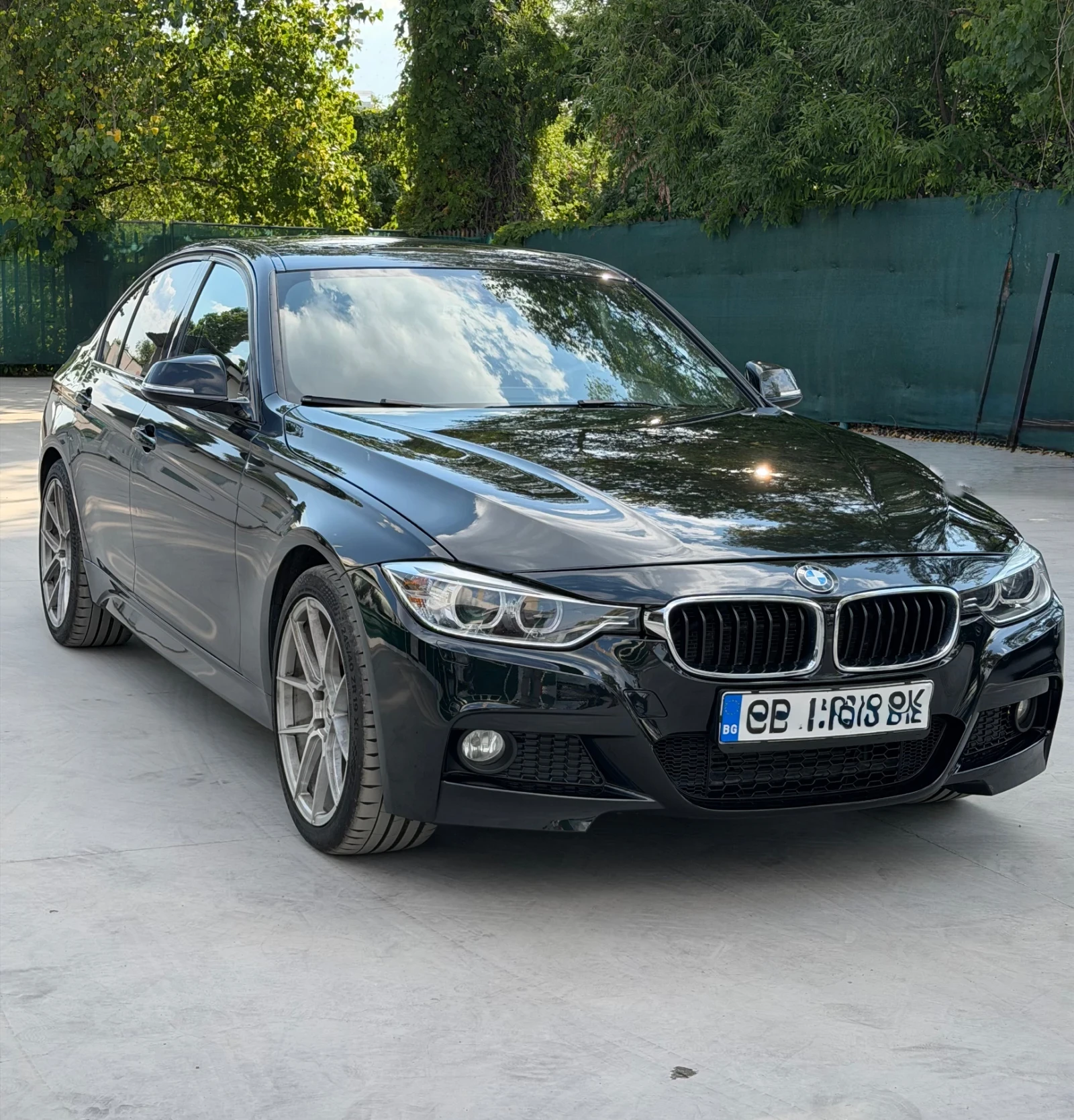 BMW 328 M Sport xDrive, снимка 2 - Автомобили и джипове - 55960038