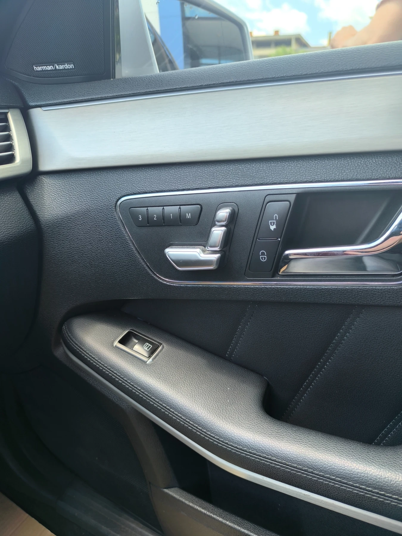 Mercedes-Benz E 350 AMG, снимка 7 - Автомобили и джипове - 55984719
