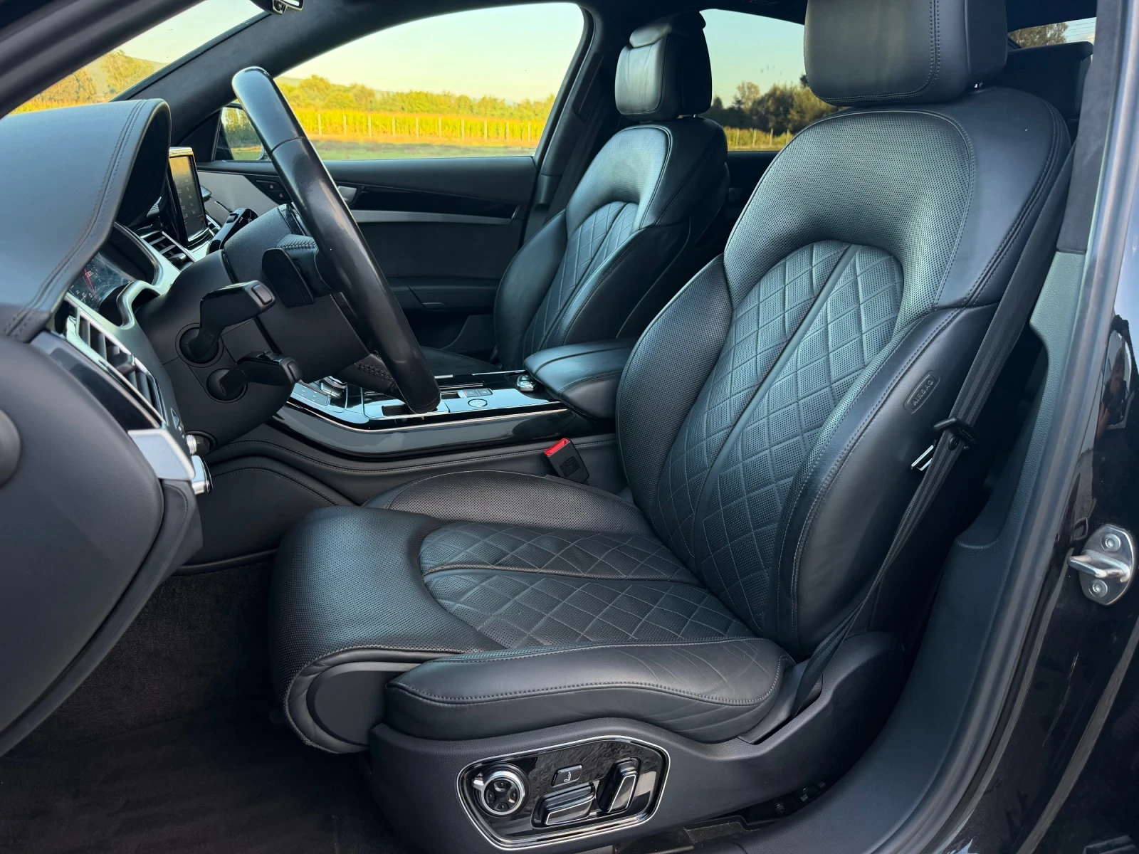 Audi A8 3.0 TDI Matrix / Bose/ Full/ Каско, снимка 11 - Автомобили и джипове - 56107552