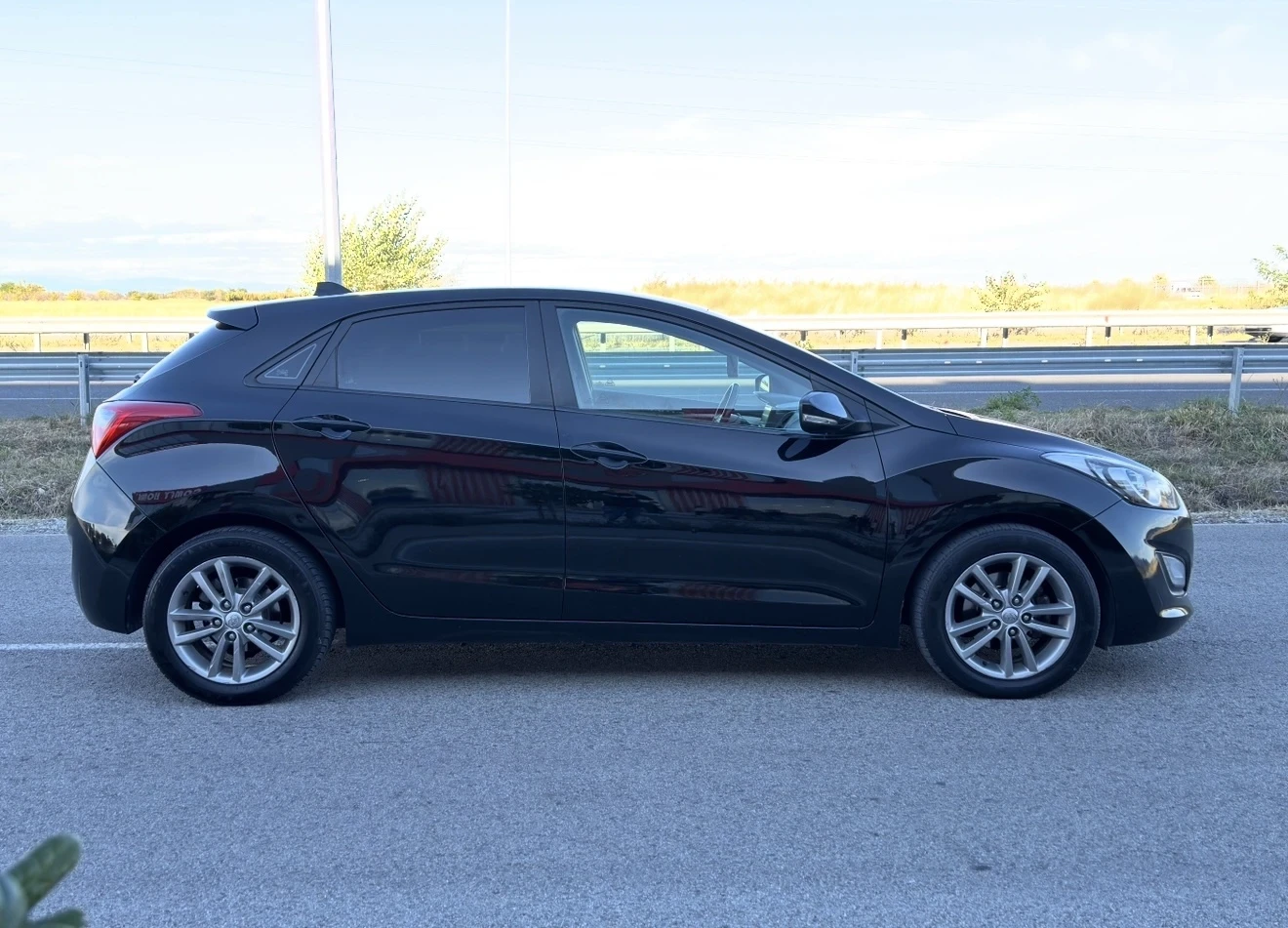 Hyundai I30 1.6CRDI, снимка 4 - Автомобили и джипове - 56561777