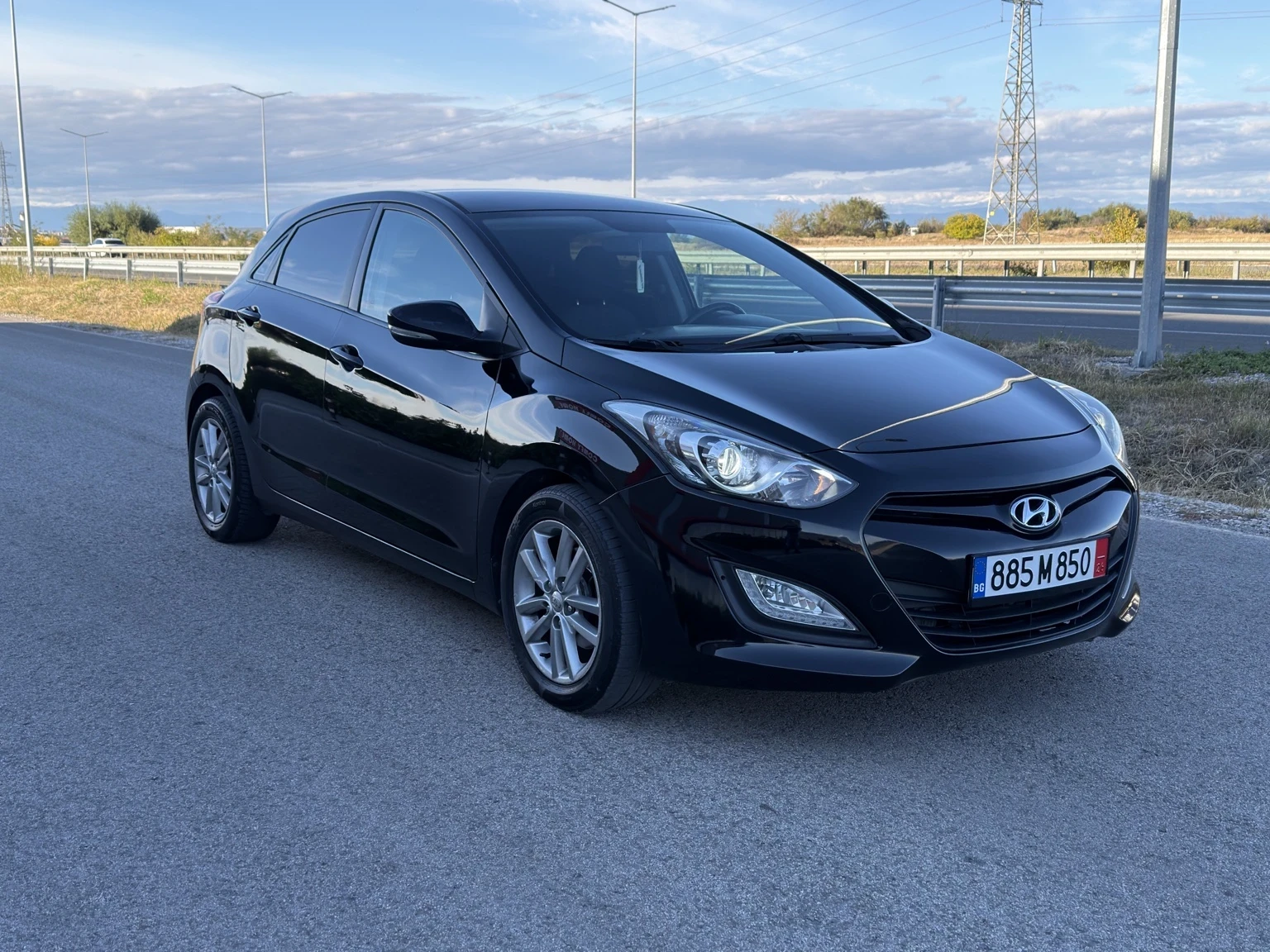 Hyundai I30 1.6CRDI, снимка 3 - Автомобили и джипове - 56561777