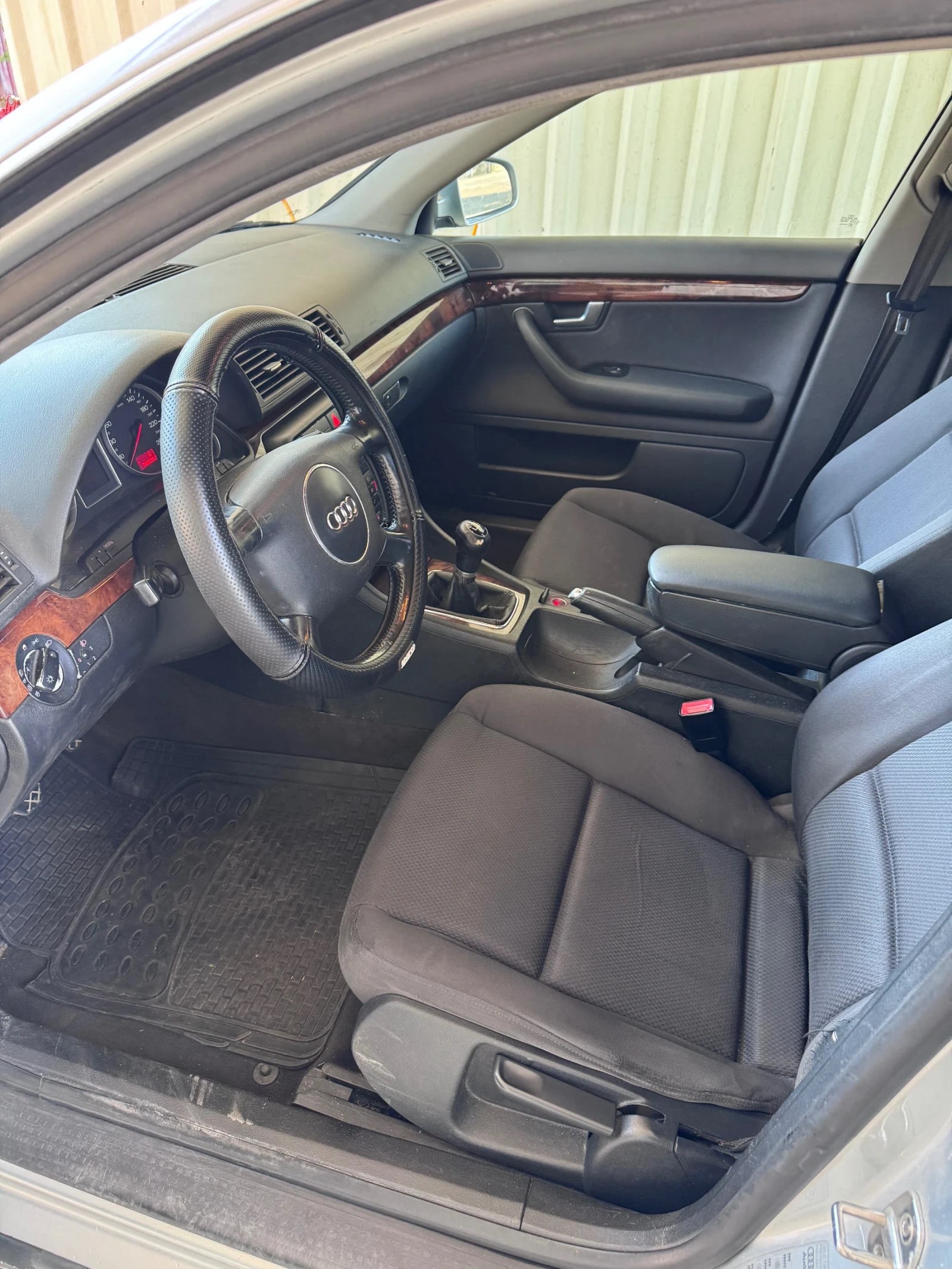 Audi A4 1.9 131кс, снимка 5 - Автомобили и джипове - 56226991