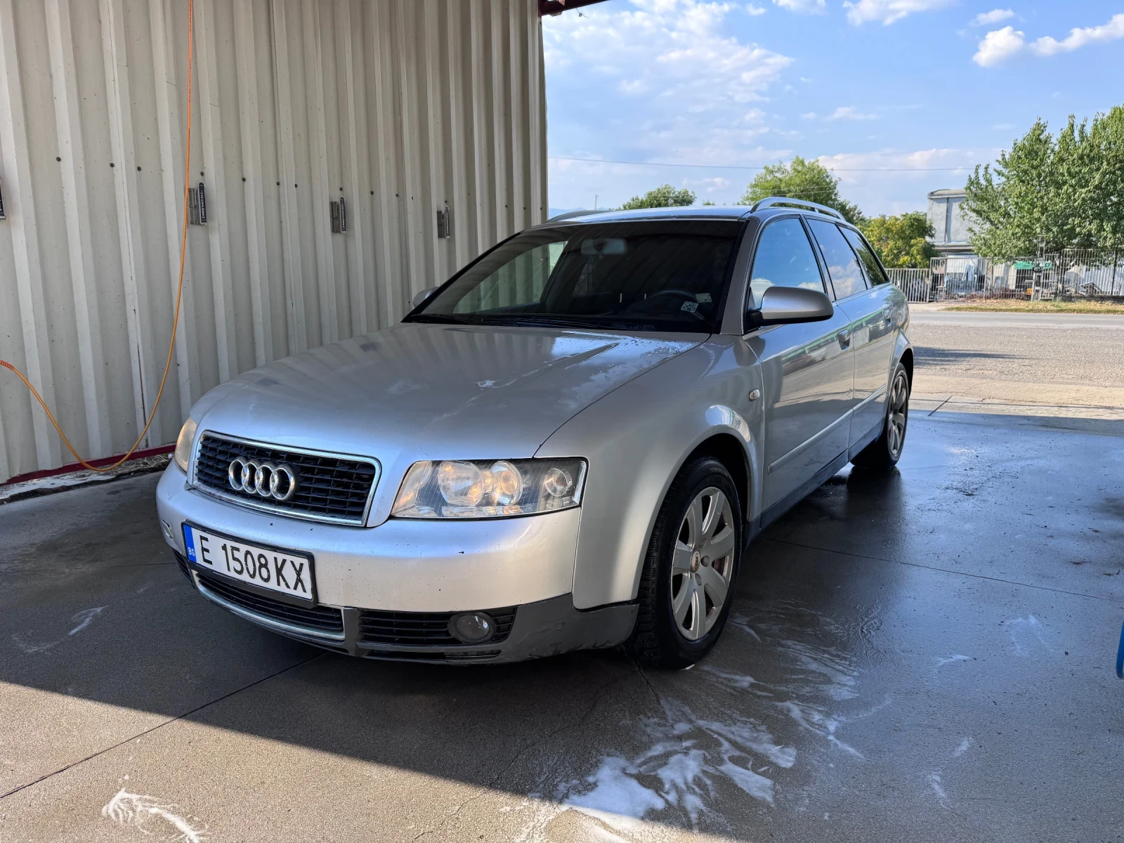 Audi A4 1.9 131кс