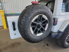 Jeep Wrangler *  *    * CARFAX *  | Mobile.bg    6