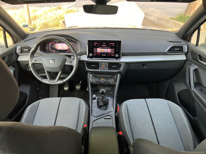 Seat Tarraco 1.5 TSI, снимка 6 - Автомобили и джипове - 46297602