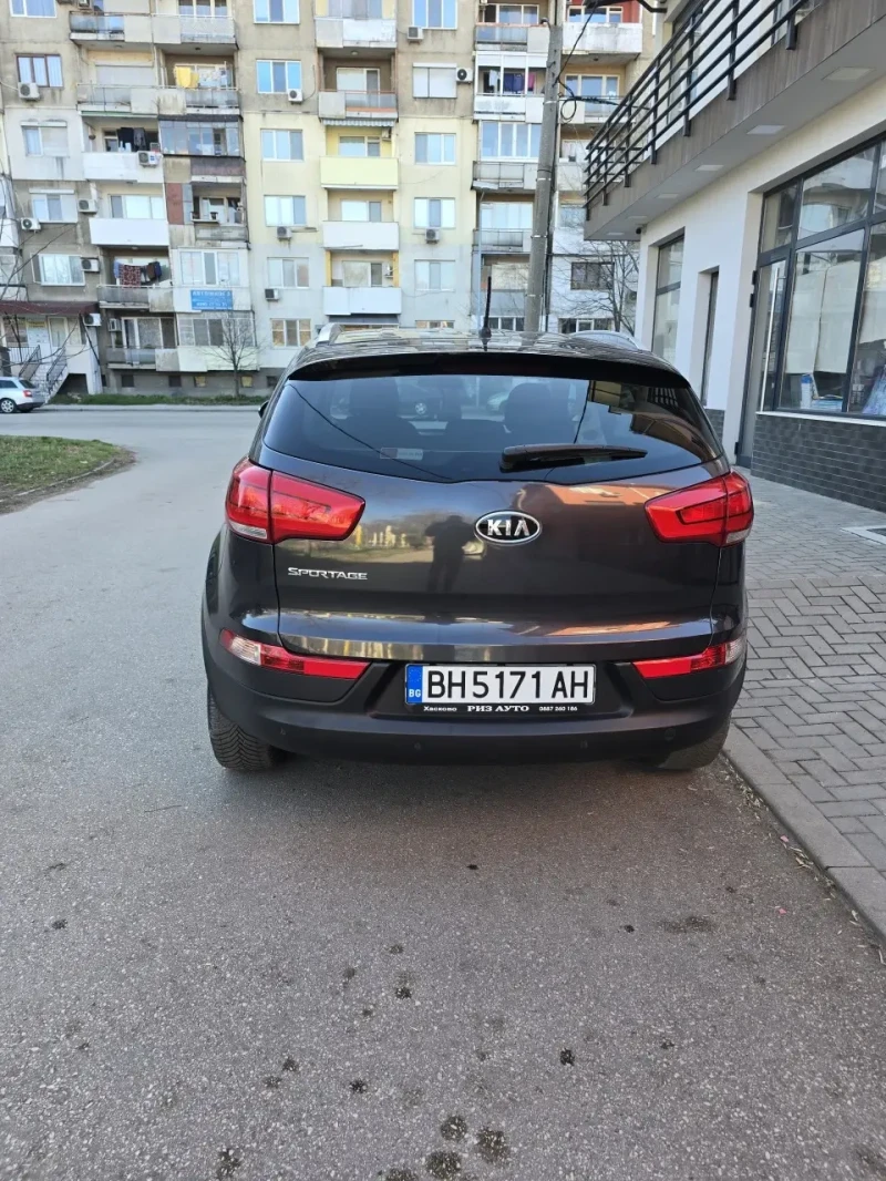 Kia Sportage 1.6, снимка 7 - Автомобили и джипове - 52381892