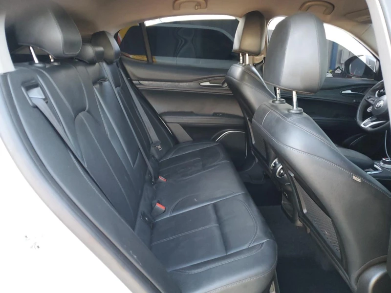 Alfa Romeo Stelvio RWD 280кс * Възможност за Лизинг* , снимка 11 - Автомобили и джипове - 52674550