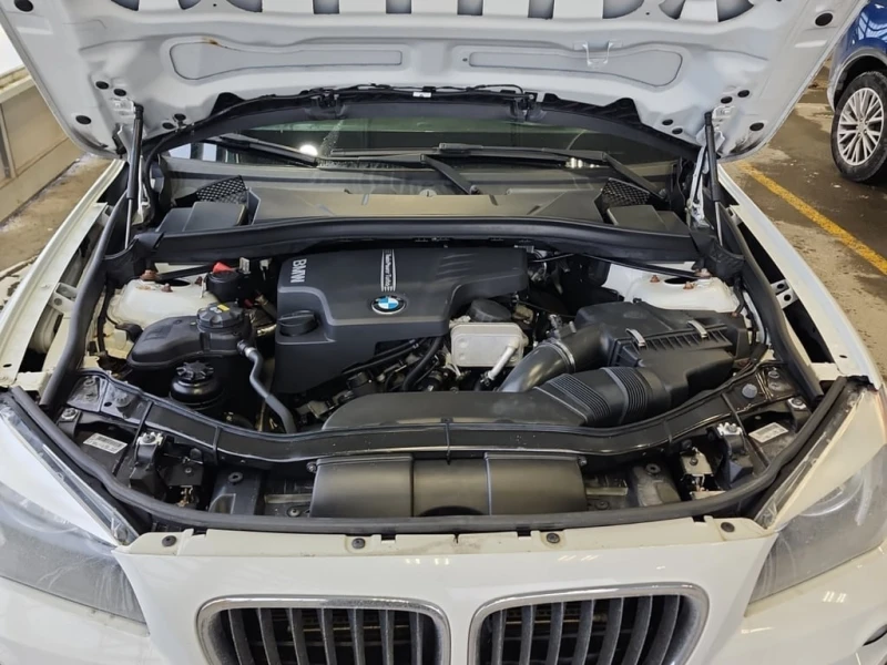 BMW X1 * XDRIVE28I * CARFAX * БЕЗ ПЪРВОНАЧАЛНА ВНОСКА, снимка 17 - Автомобили и джипове - 52973211