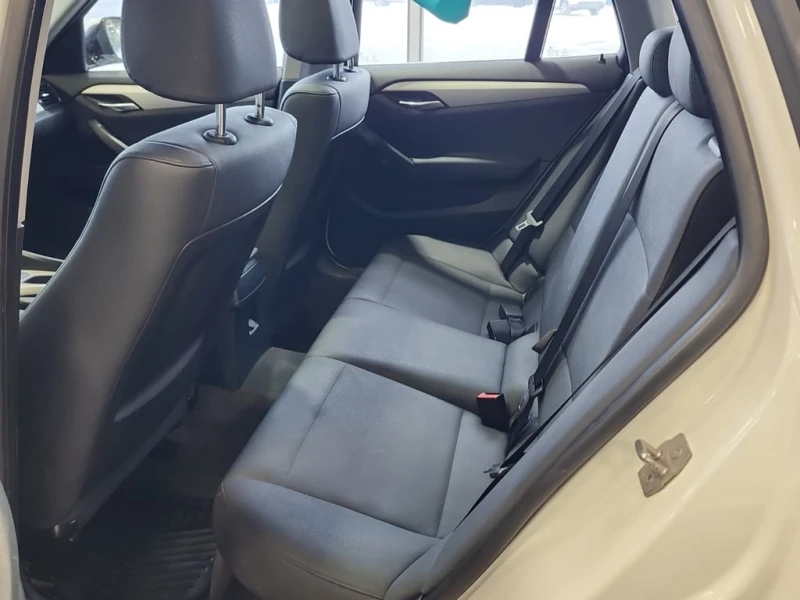 BMW X1 * XDRIVE28I * CARFAX * БЕЗ ПЪРВОНАЧАЛНА ВНОСКА, снимка 12 - Автомобили и джипове - 52973211