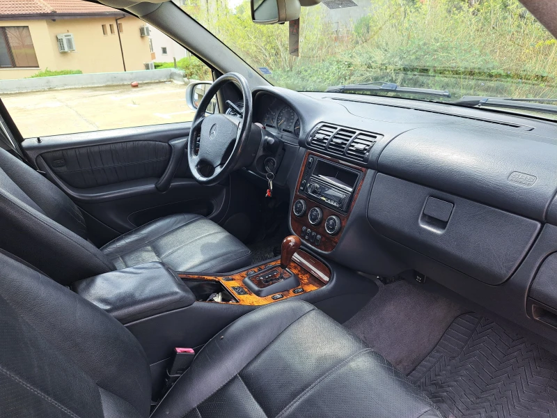 Mercedes-Benz ML 400 400CDI V8 Biturbo, снимка 9 - Автомобили и джипове - 53241270