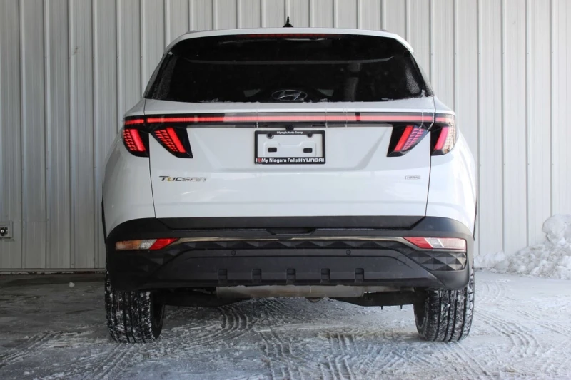 Hyundai Tucson Urban Edition AWD 1-Owner, снимка 3 - Автомобили и джипове - 53340929