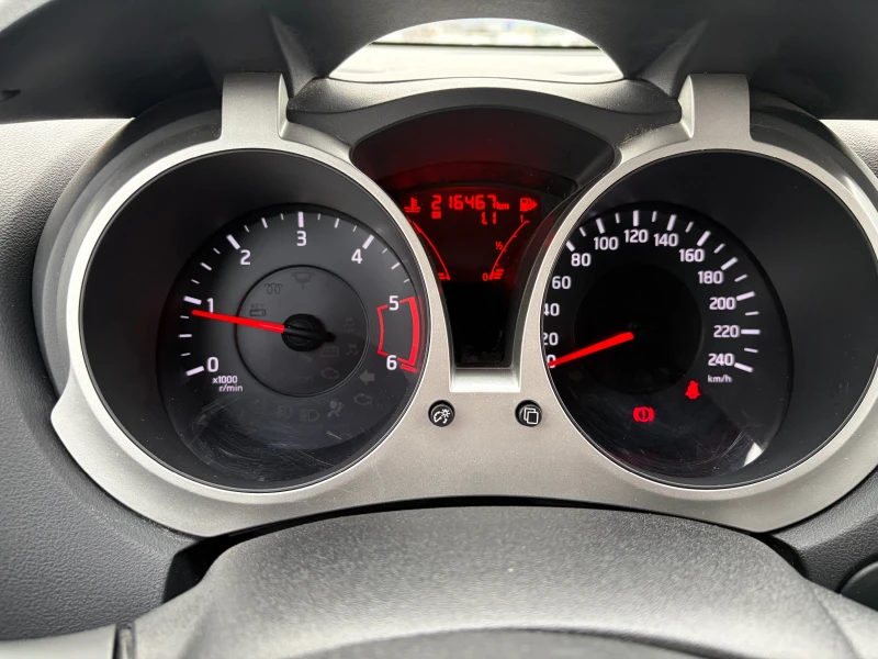 Nissan Juke Tekna 1.5DCI-110k.c., снимка 12 - Автомобили и джипове - 53451501