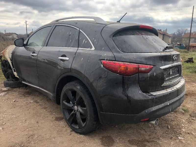 Infiniti Fx 30 3.0D, снимка 2 - Автомобили и джипове - 30852208