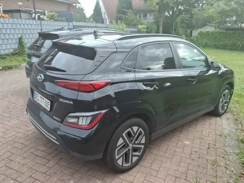 Hyundai Kona, снимка 4 - Автомобили и джипове - 53052417