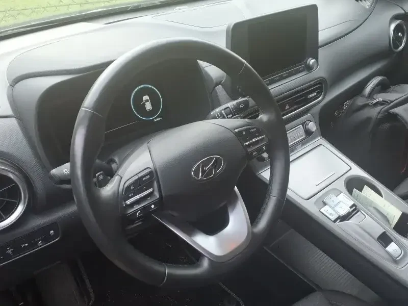 Hyundai Kona, снимка 7 - Автомобили и джипове - 53052417