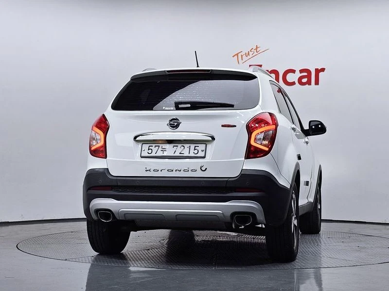 SsangYong Korando 2.2 672950 Automatic, снимка 4 - Автомобили и джипове - 55750178