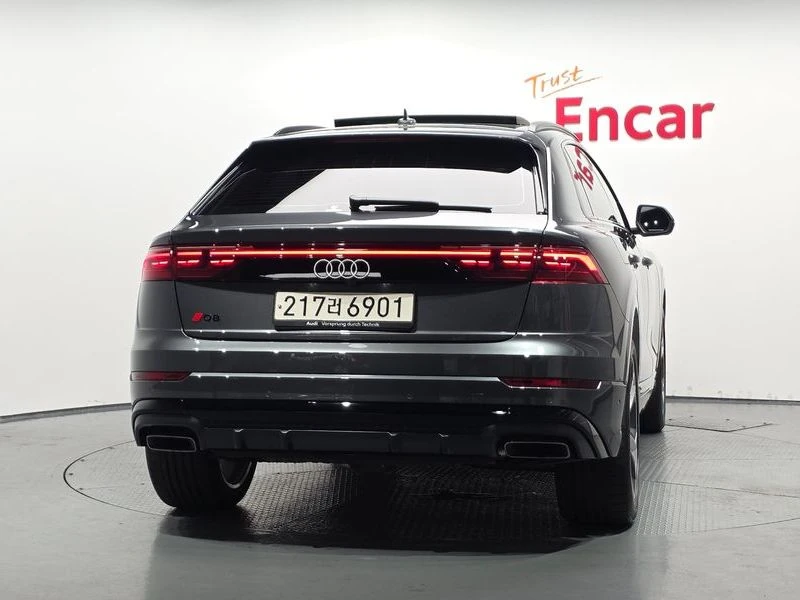 Audi Q8 3.0 Automatic, снимка 4 - Автомобили и джипове - 55800511