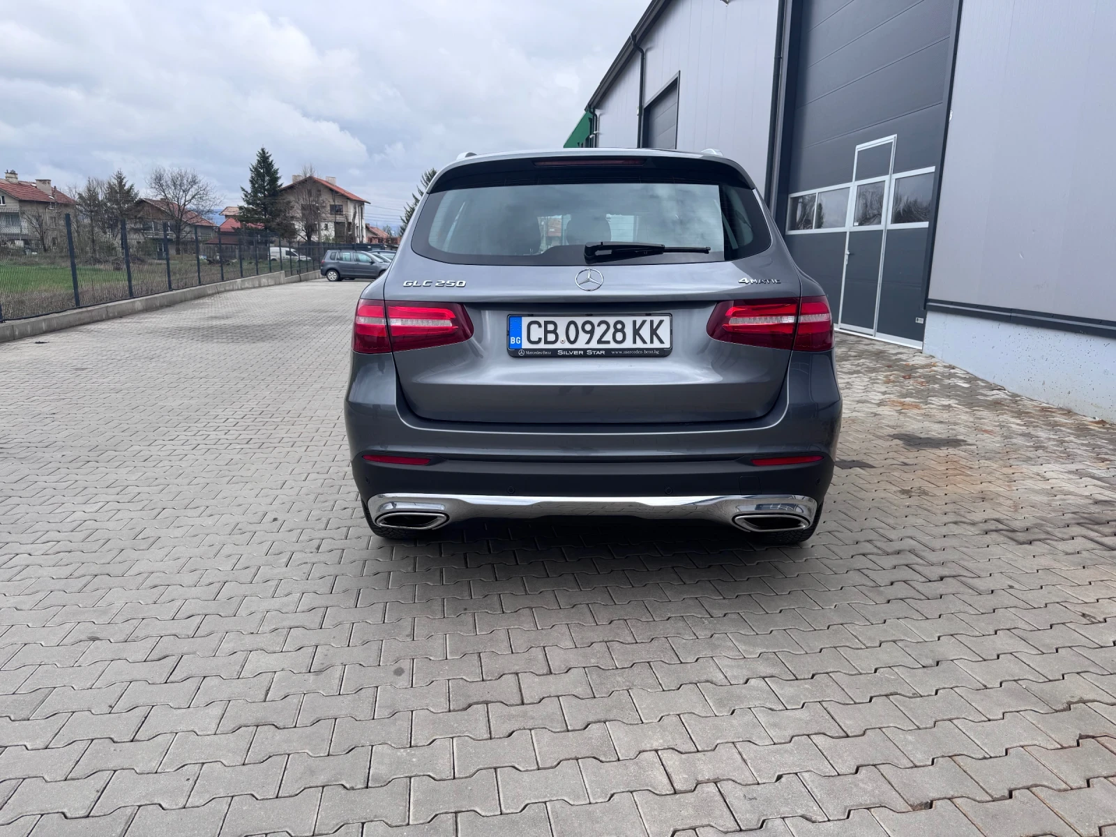 Mercedes-Benz GLC 250 9G-tronic СЕРВИЗНА ИСТОРИЯ - изображение 4