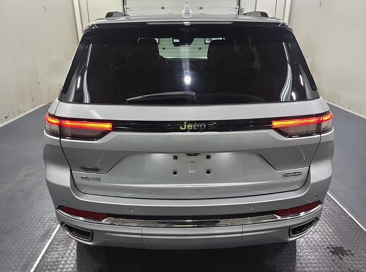 Jeep Grand cherokee 2022 Jeep Grand Cherokee OVERLAND - изображение 5