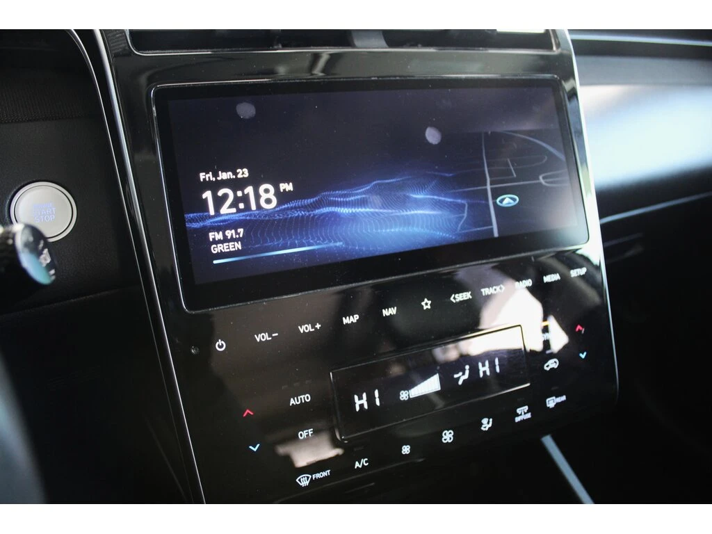 Hyundai Tucson Urban Edition AWD 1-Owner | Mobile.bg � ����������� 13