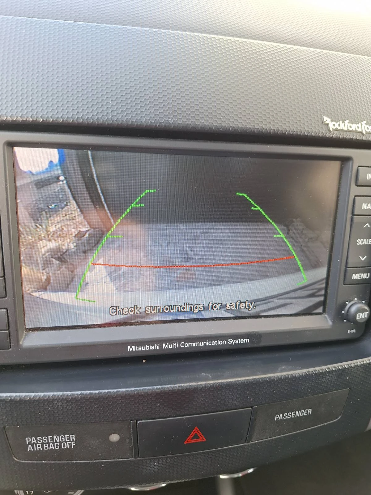 Mitsubishi Outlander, снимка 8 - Автомобили и джипове - 54067223