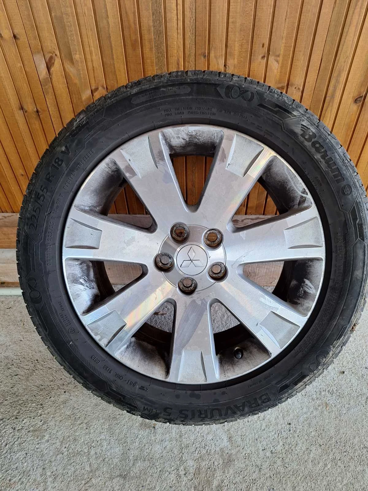 Mitsubishi Outlander, снимка 9 - Автомобили и джипове - 54067223