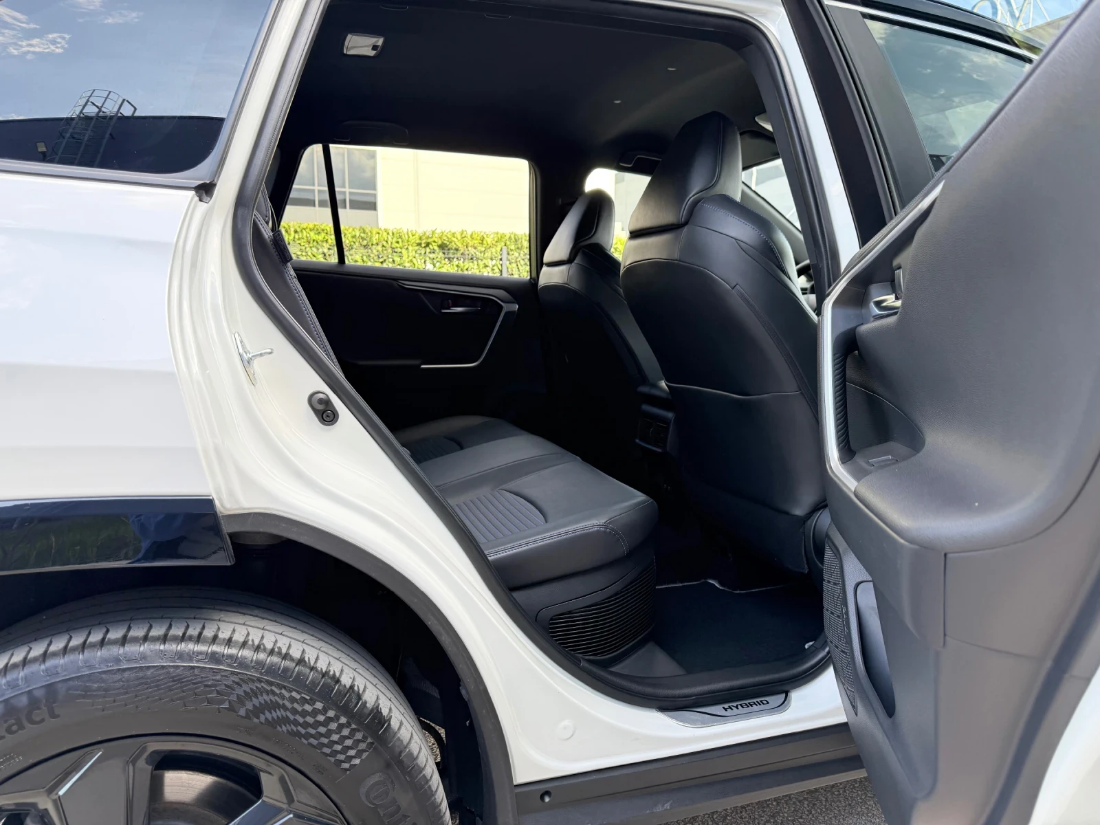 Toyota Rav4 2.5 218�.�. HYBRID* LED* STYLE* ��������* ������� | Mobile.bg � ����������� 11