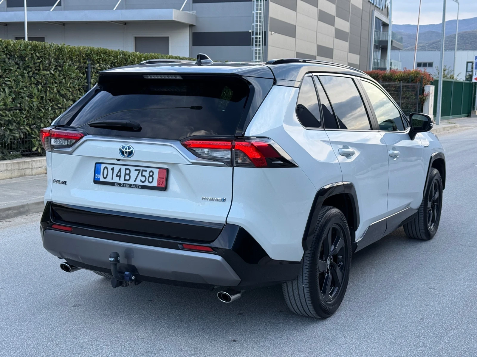 Toyota Rav4 2.5 218�.�. HYBRID* LED* STYLE* ��������* ������� | Mobile.bg � ����������� 3