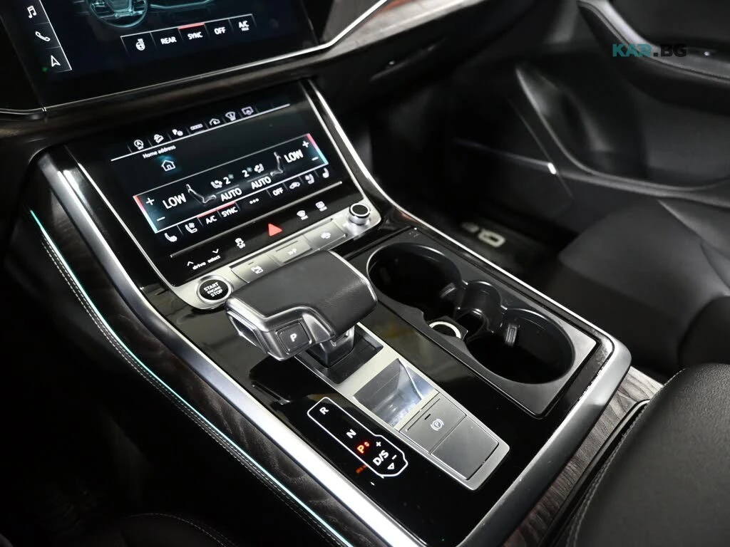 Audi Q8 55 TFSI * Technik * АвтоКредит * (ЦЕНА ДО БГ), снимка 15 - Автомобили и джипове - 55335065