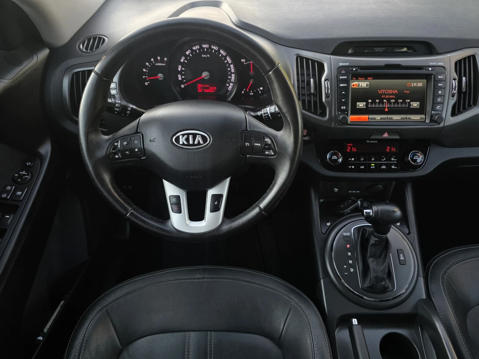 Kia Sportage 2.0CRDI 4x4 AUTOMATIC 130000km, снимка 9 - Автомобили и джипове - 55400135