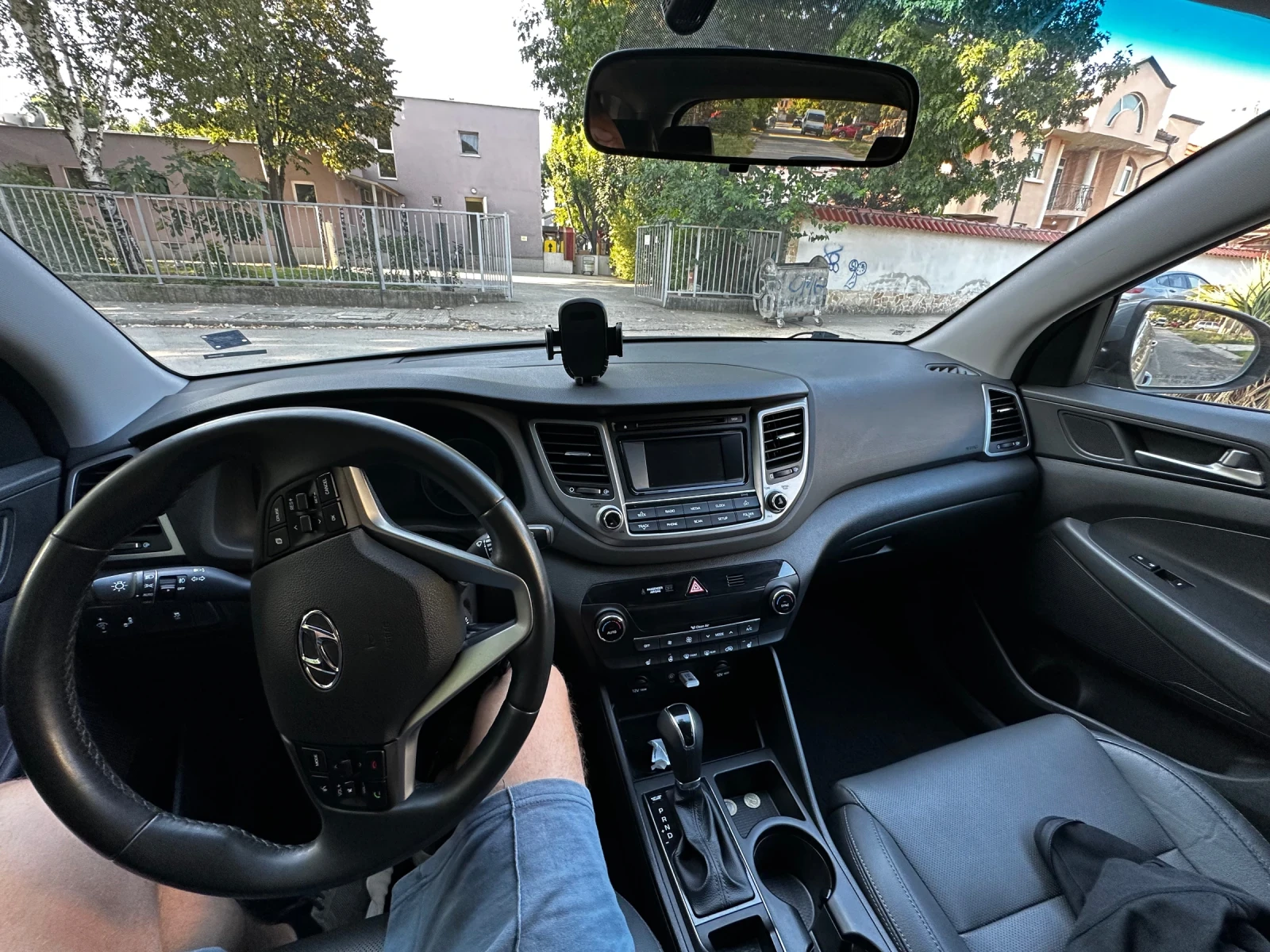Hyundai Tucson, снимка 5 - Автомобили и джипове - 56219171