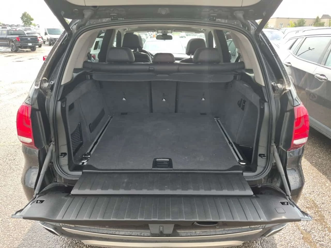 BMW X5 Sports Activity Vehicle Xdrive35i/CARFAX/��������� | Mobile.bg � ����������� 14