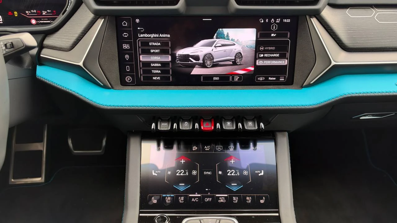 Lamborghini Urus SE = MGT Select 2 = Carbon Ceramic Brakes, снимка 15 - Автомобили и джипове - 56599247