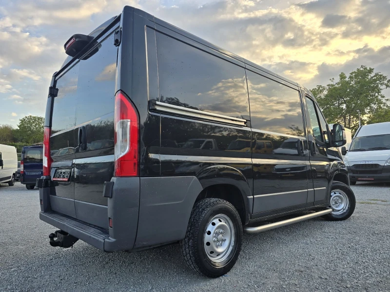 Fiat Ducato 2.3mjet 6скорости Навигация Автопилот, снимка 4 - Бусове и автобуси - 47357508