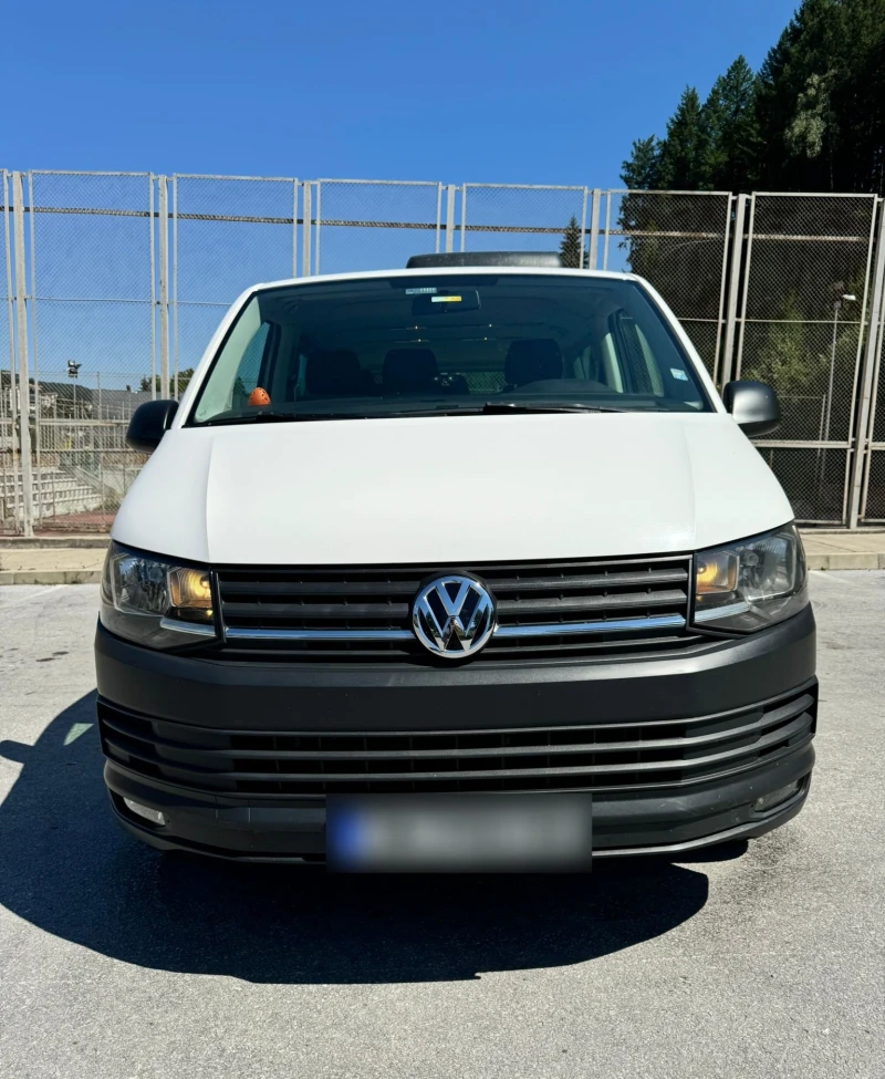 VW Caravelle 150hp/9 места/Кожа, снимка 7 - Бусове и автобуси - 53185341