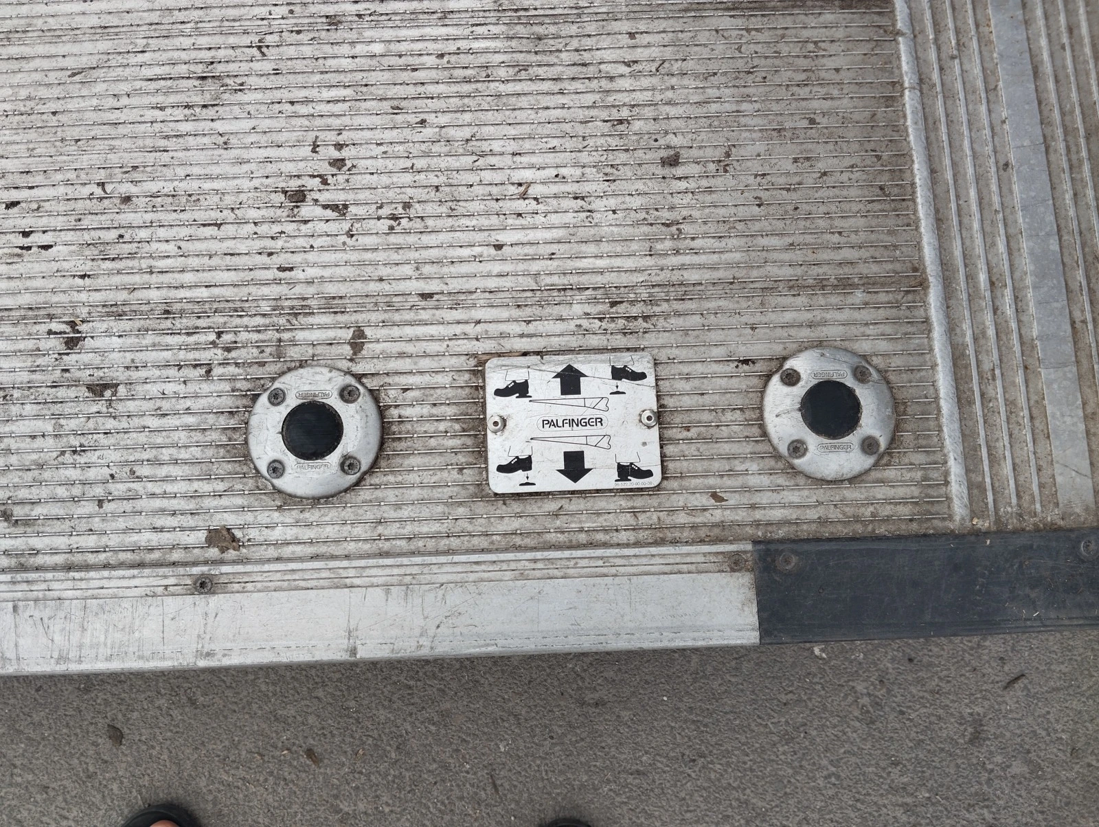 Iveco Daily 3.0 160��. 4.2����� ���� ����  ��������� Navi | Mobile.bg � ����������� 12