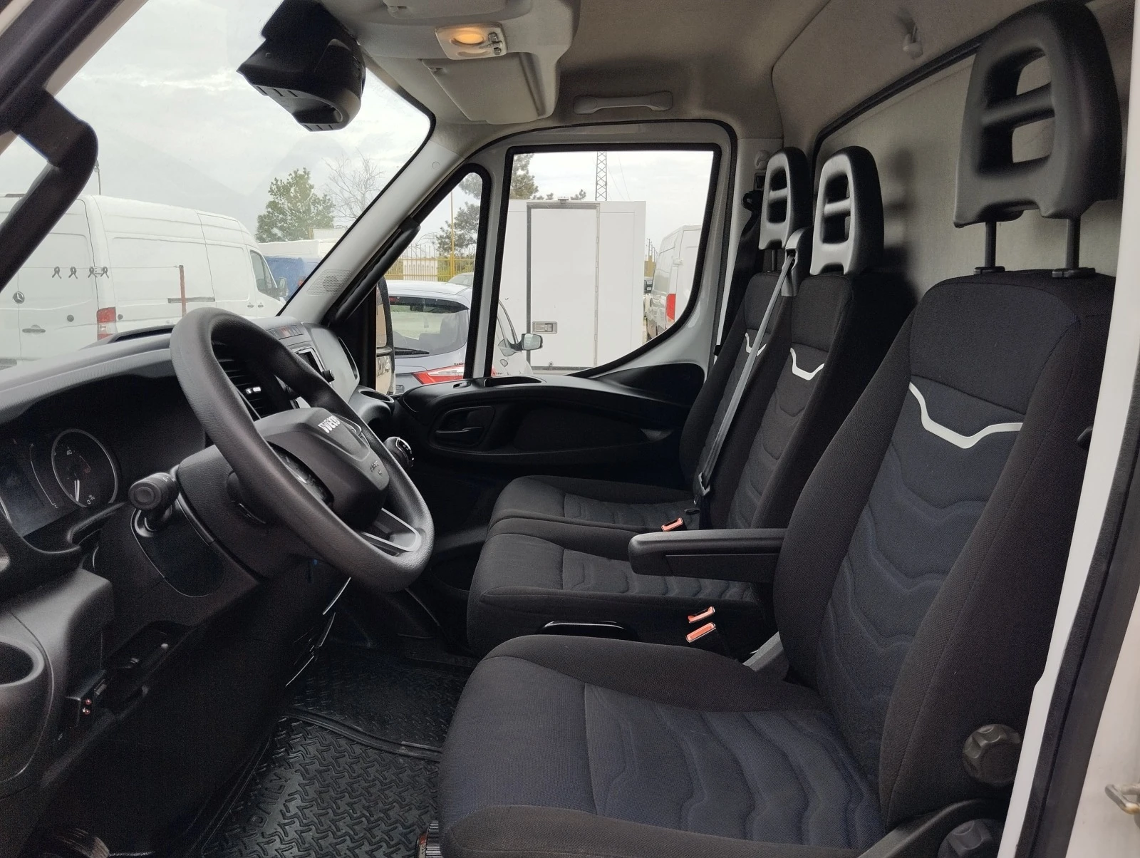 Iveco Daily 3.0 160кс. 4.2метра Щора Борд  Дистрониг Navi - изображение 4