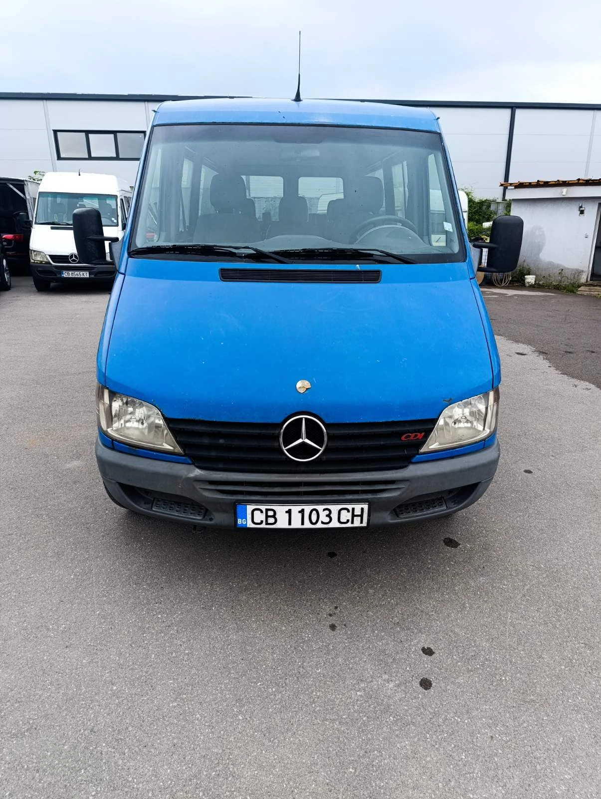 Mercedes-Benz Sprinter 211