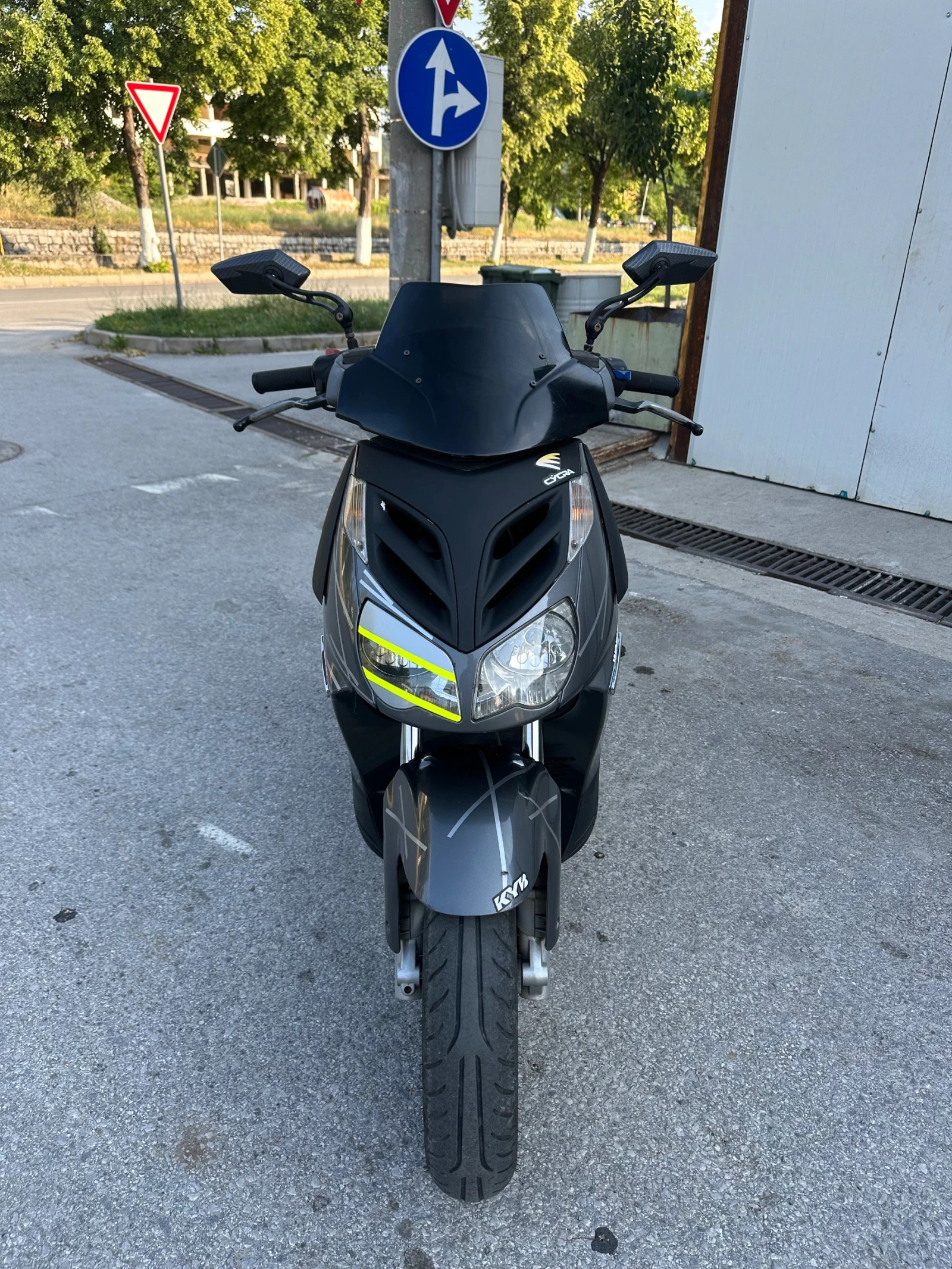 Aprilia 250  - изображение 2