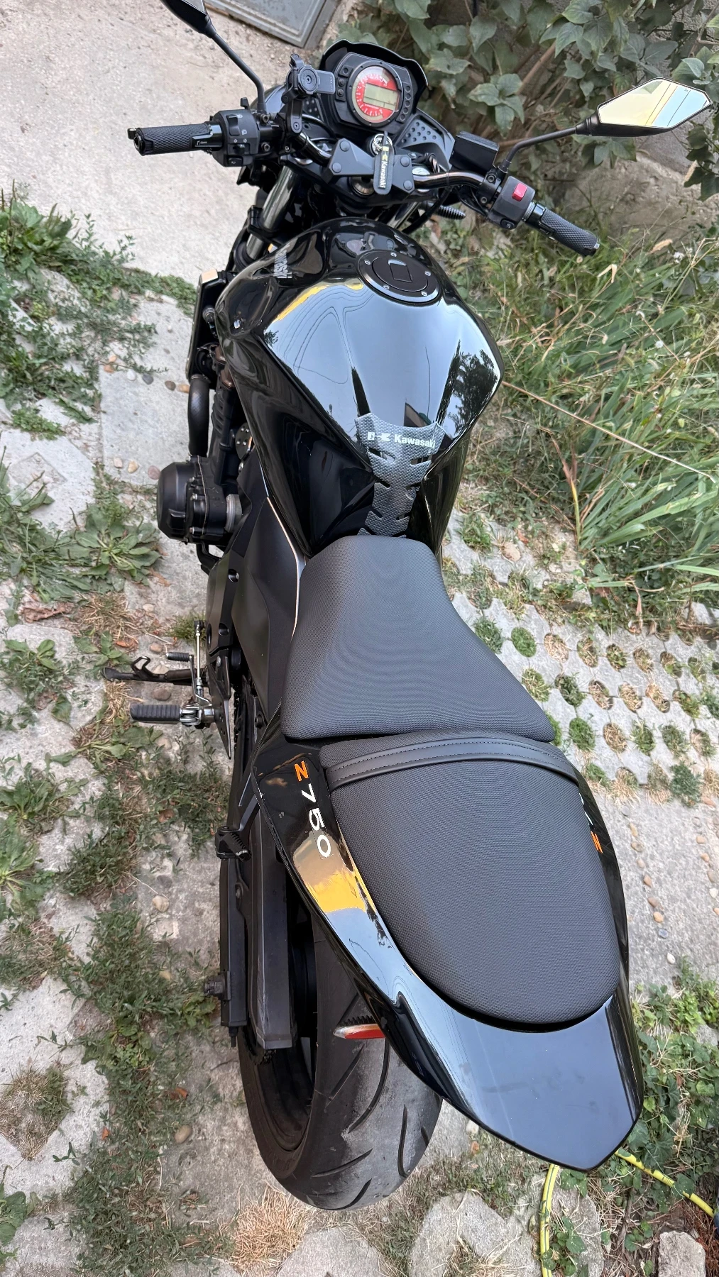Kawasaki Z 750, снимка 8 - Мотоциклети и мототехника - 55992879