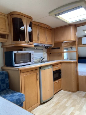�������� Hobby 560 KMFE | Mobile.bg � ����� ������ 15