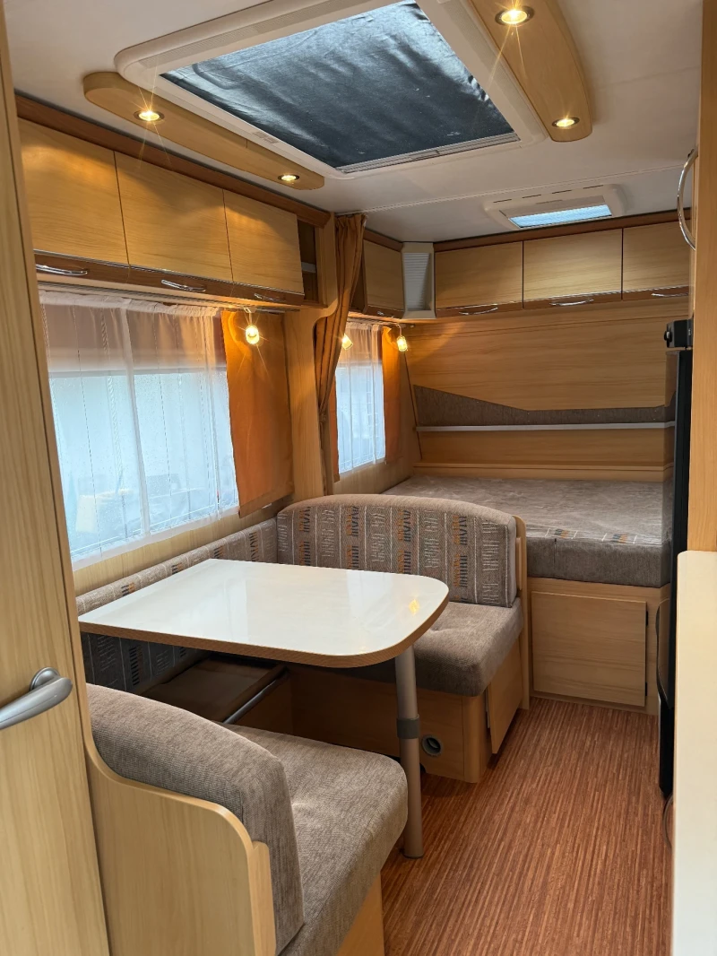 Каравана LMC Cello 510, снимка 8 - Каравани и кемпери - 51977766