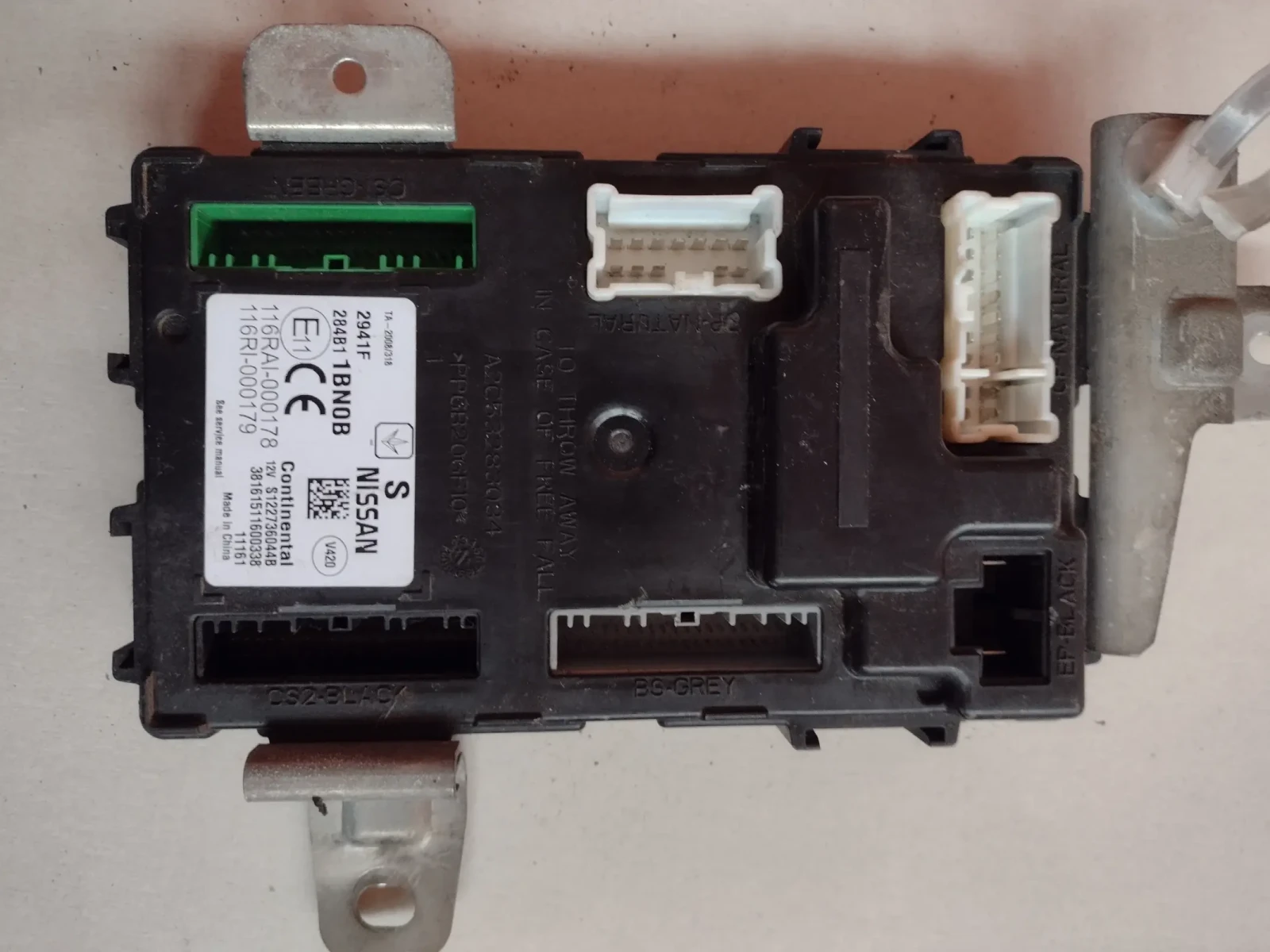 284B11BN0B  ������� ����� �� INFINITI FX30  284B1 1BN0B | Mobile.bg � ����������� 1