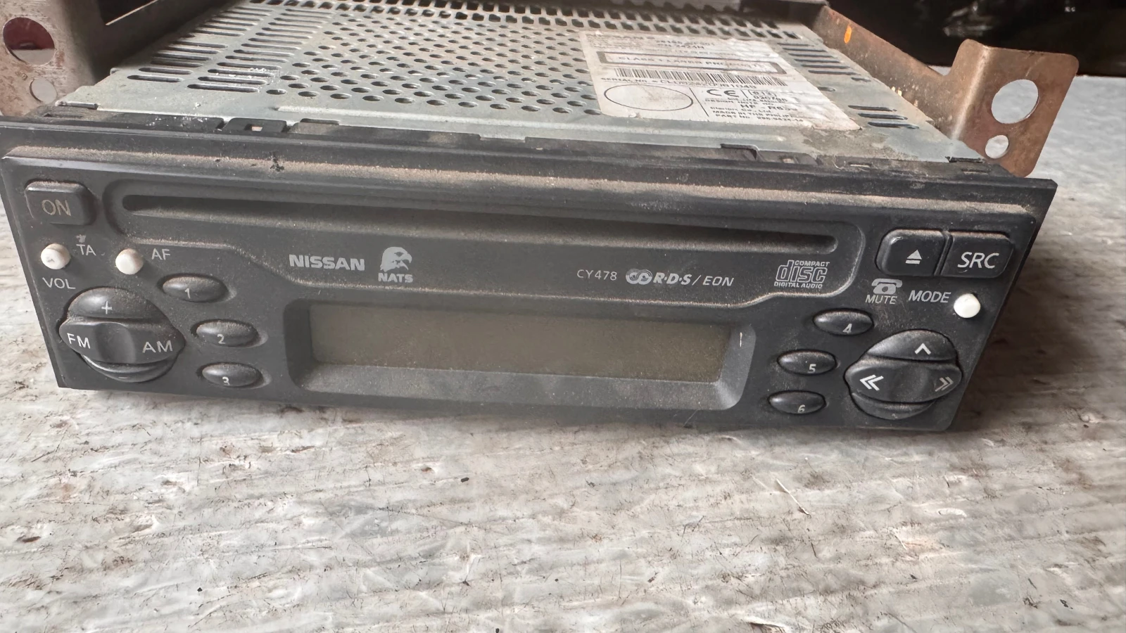 ���������� ����� / GPS � ����� ������� �� Nissan Terrano - 281851F501 | Mobile.bg � ����������� 1