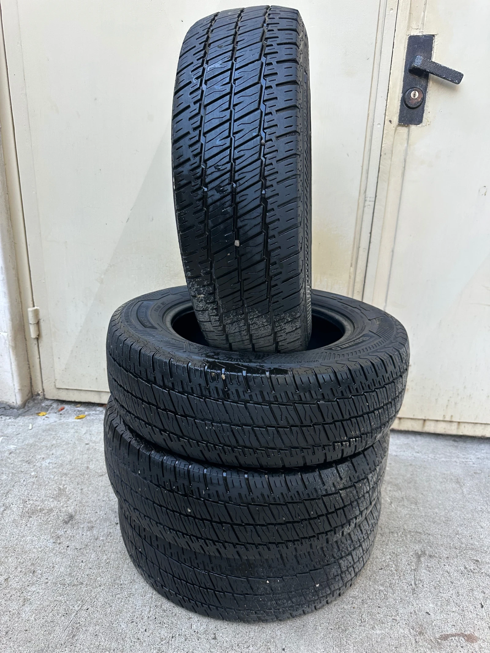 ���� 195/70R15 | Mobile.bg � ����������� 2