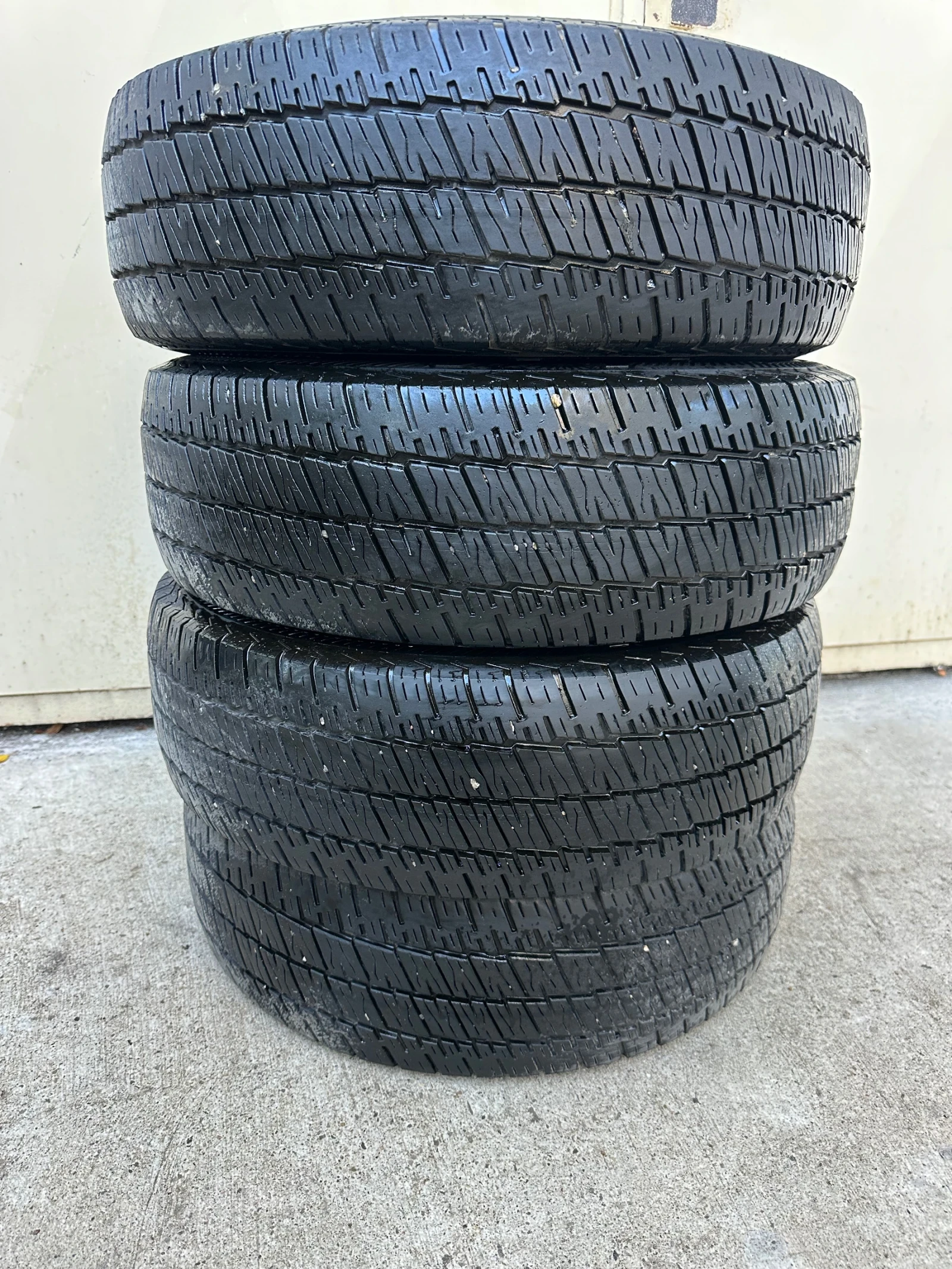 Гуми Зимни 195/70R15